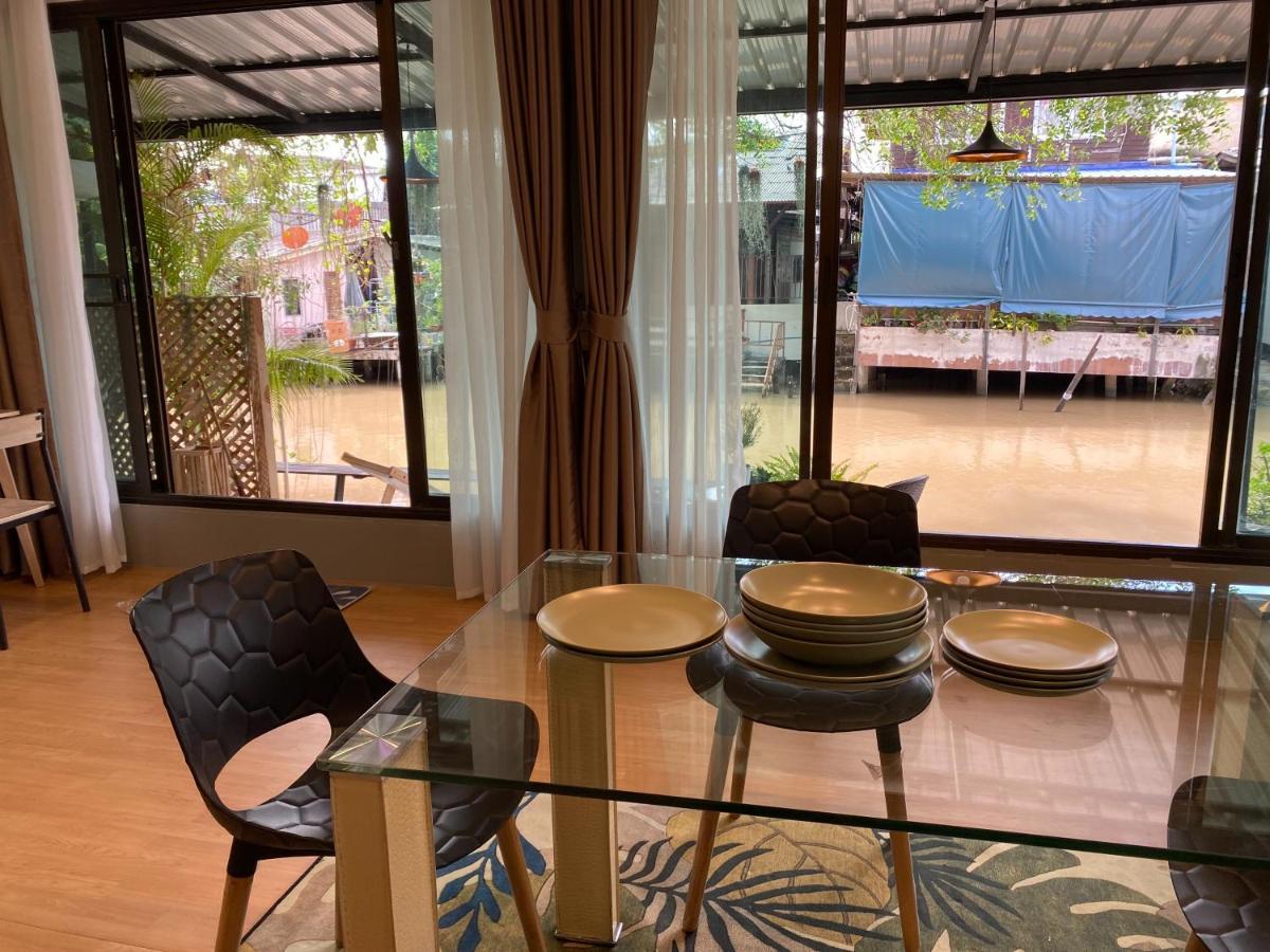 Catory Villa Bangkok Exterior photo